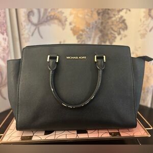 Michael Kors Black Selma Saffiano Satchel